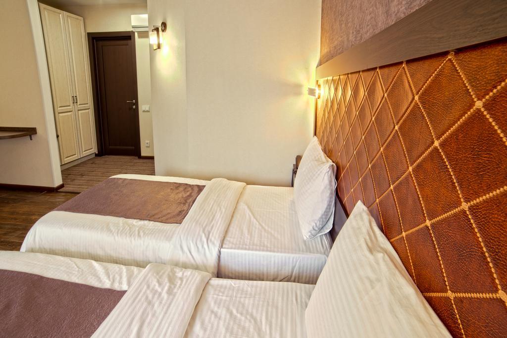 Apart Hotel Kvartira 1 Odesa Exterior photo